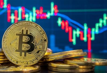 Bitcoin vượt mốc 116,000 USD trong bối cảnh thị trường chứng khoán, vàng giảm mạnh